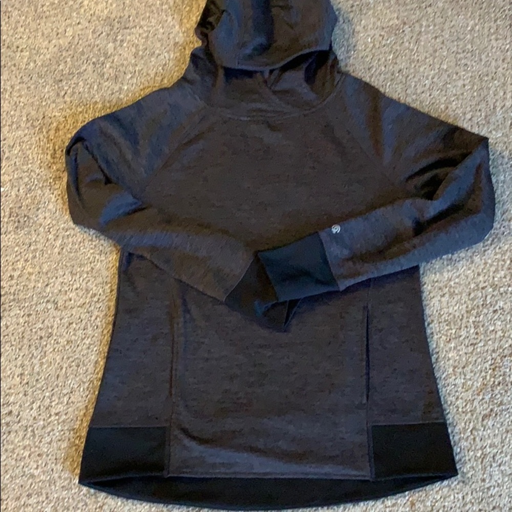 EUC C9 tech hoodie fleece lined, side slit pocket